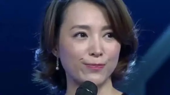 董卿曾经迷恋的男人,早年与倪萍主持春晚,相恋6年不得已告终